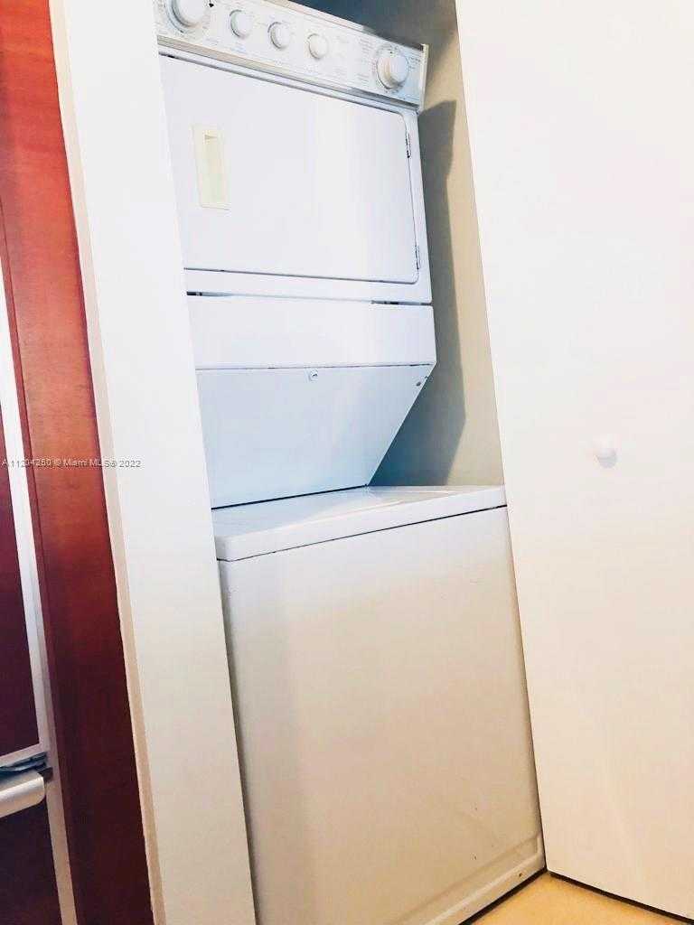 Small Image of 1830 SOUTH OCEAN DR #1709, Hallandale Beach Number 14