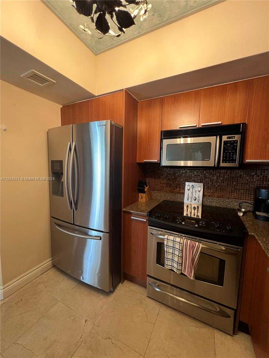 Small Image of 16699 COLLINS AVE #2704, Sunny Isles Beach Number 5