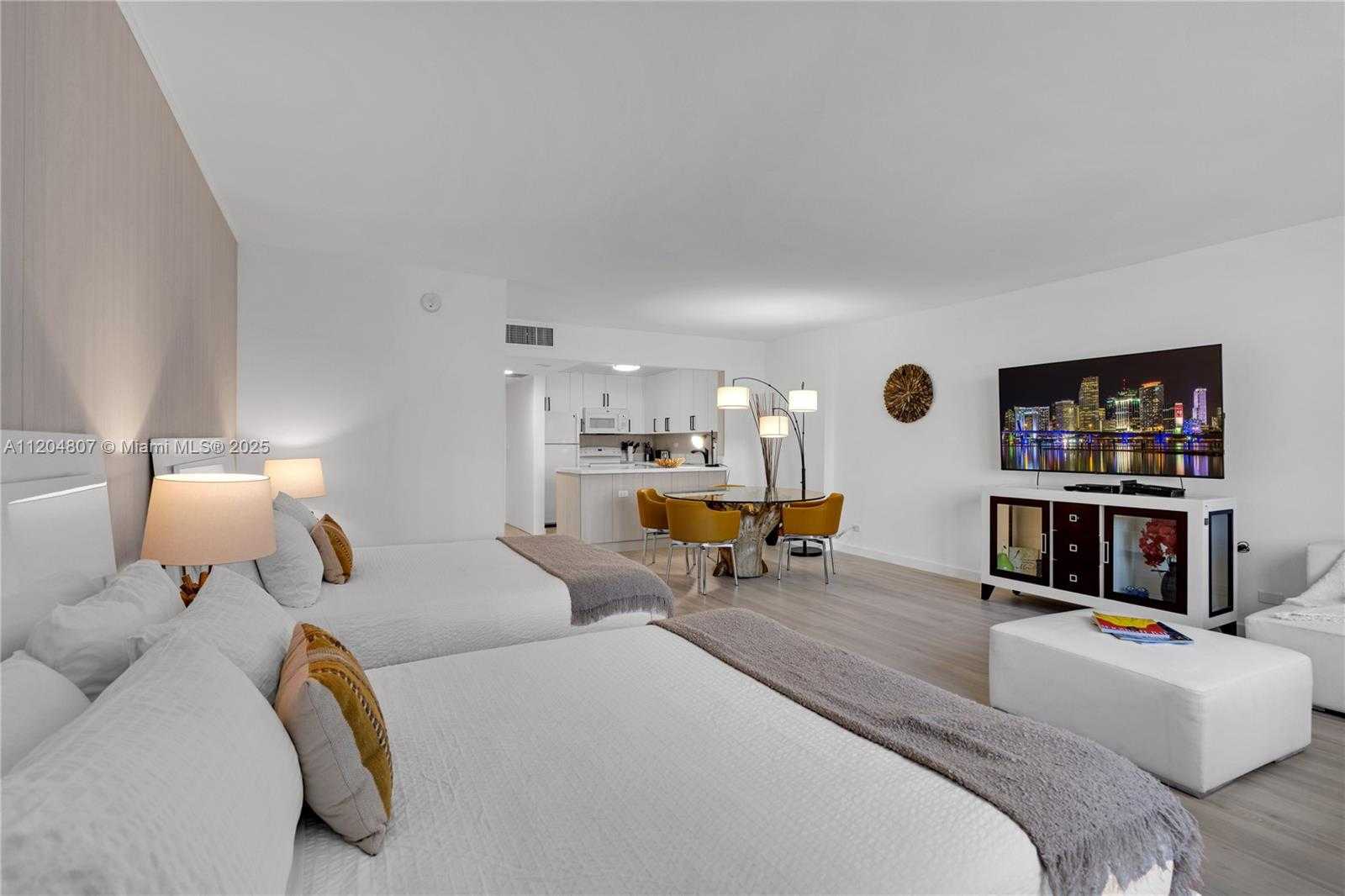 Small Image of 2301 COLLINS AVE #542, Miami Beach Number 11