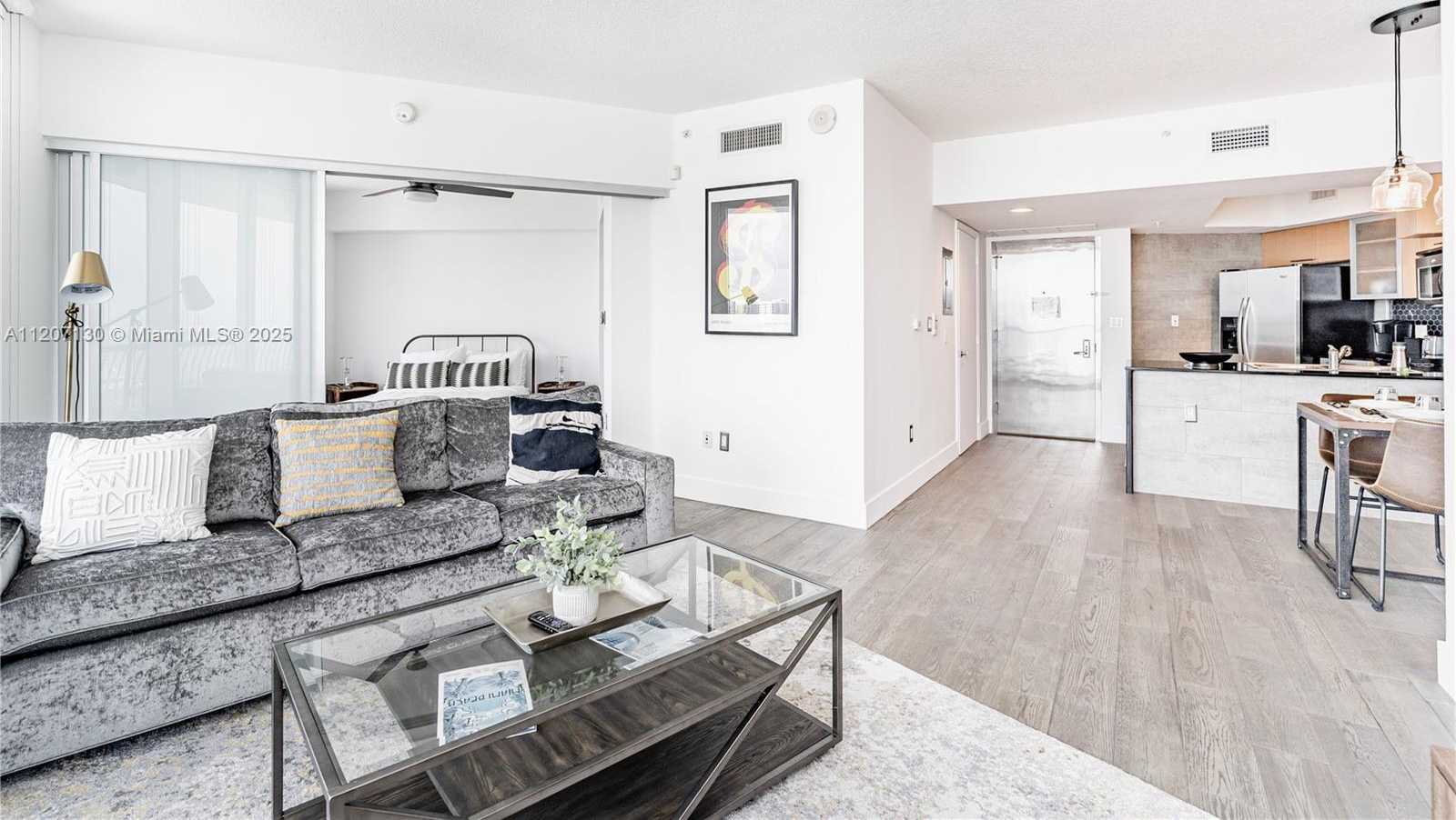 Small Image of 1750 NORTH BAYSHORE DR #3914, Miami Number 11