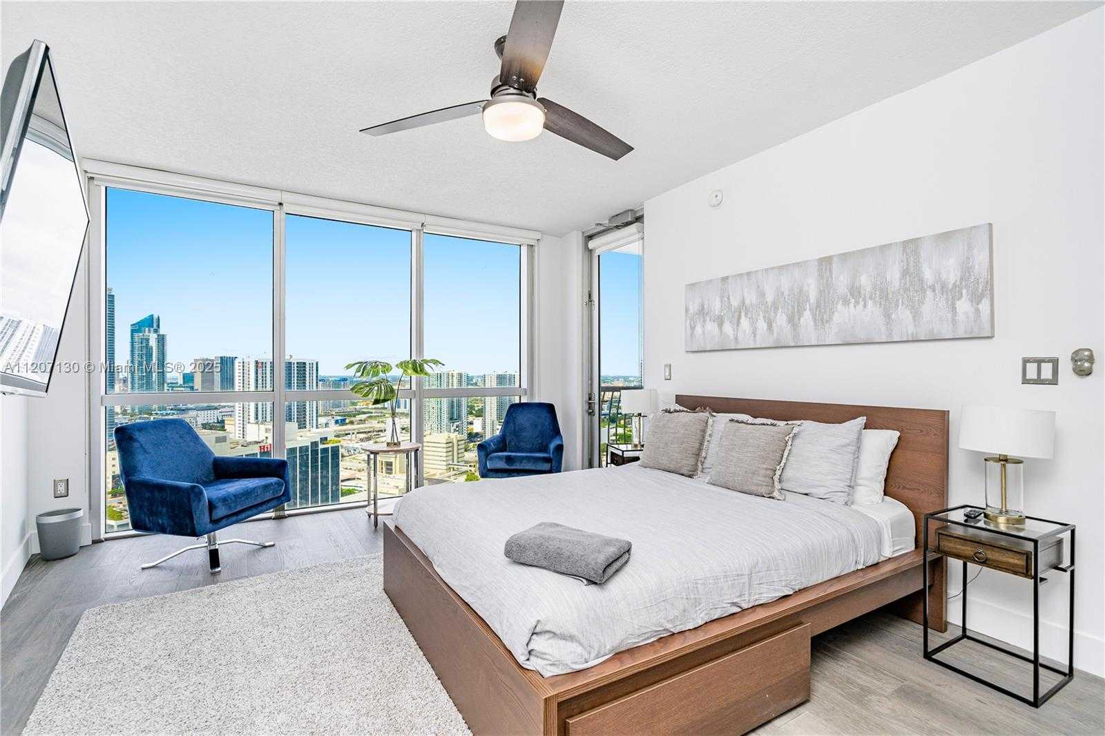 Small Image of 1750 NORTH BAYSHORE DR #3914, Miami Number 16