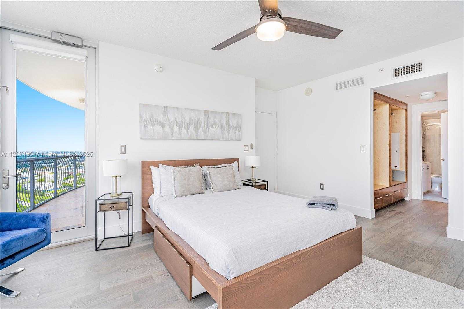 Small Image of 1750 NORTH BAYSHORE DR #3914, Miami Number 18
