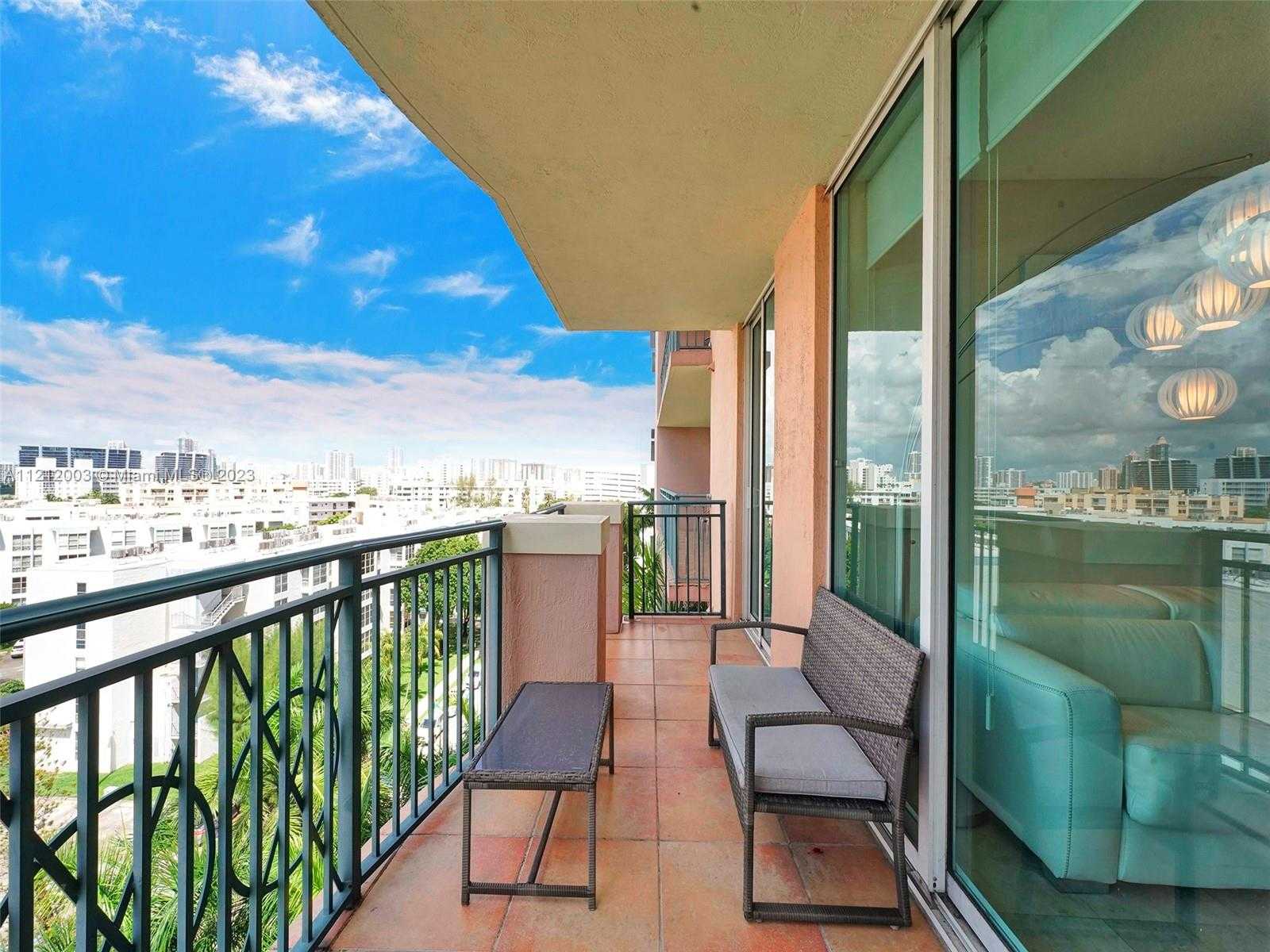 Small Image of 17555 ATLANTIC BLVD #806, Sunny Isles Beach Number 15