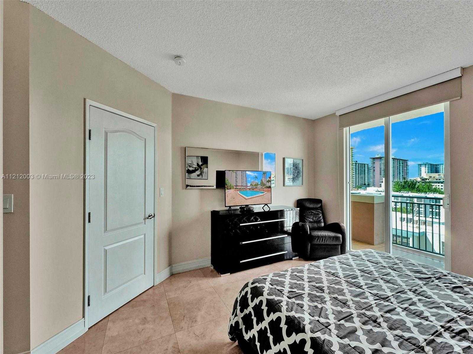 Small Image of 17555 ATLANTIC BLVD #806, Sunny Isles Beach Number 18