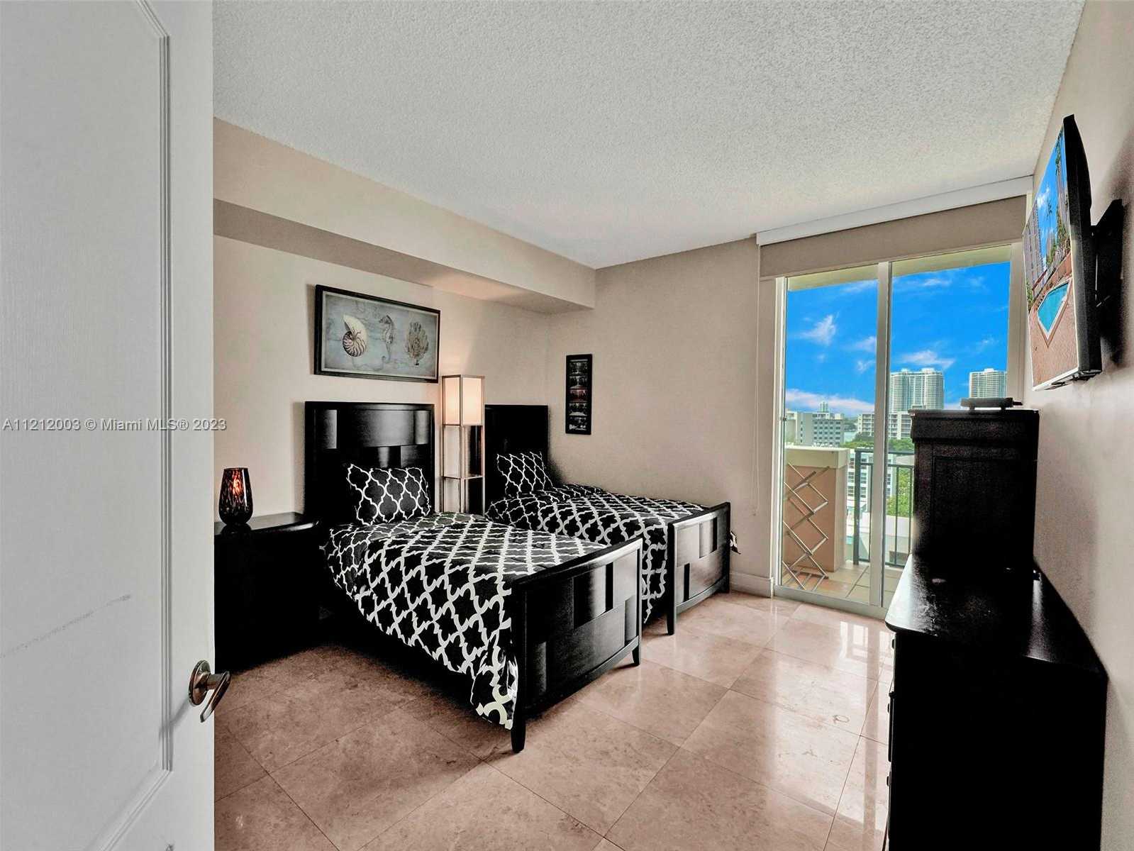 Small Image of 17555 ATLANTIC BLVD #806, Sunny Isles Beach Number 22