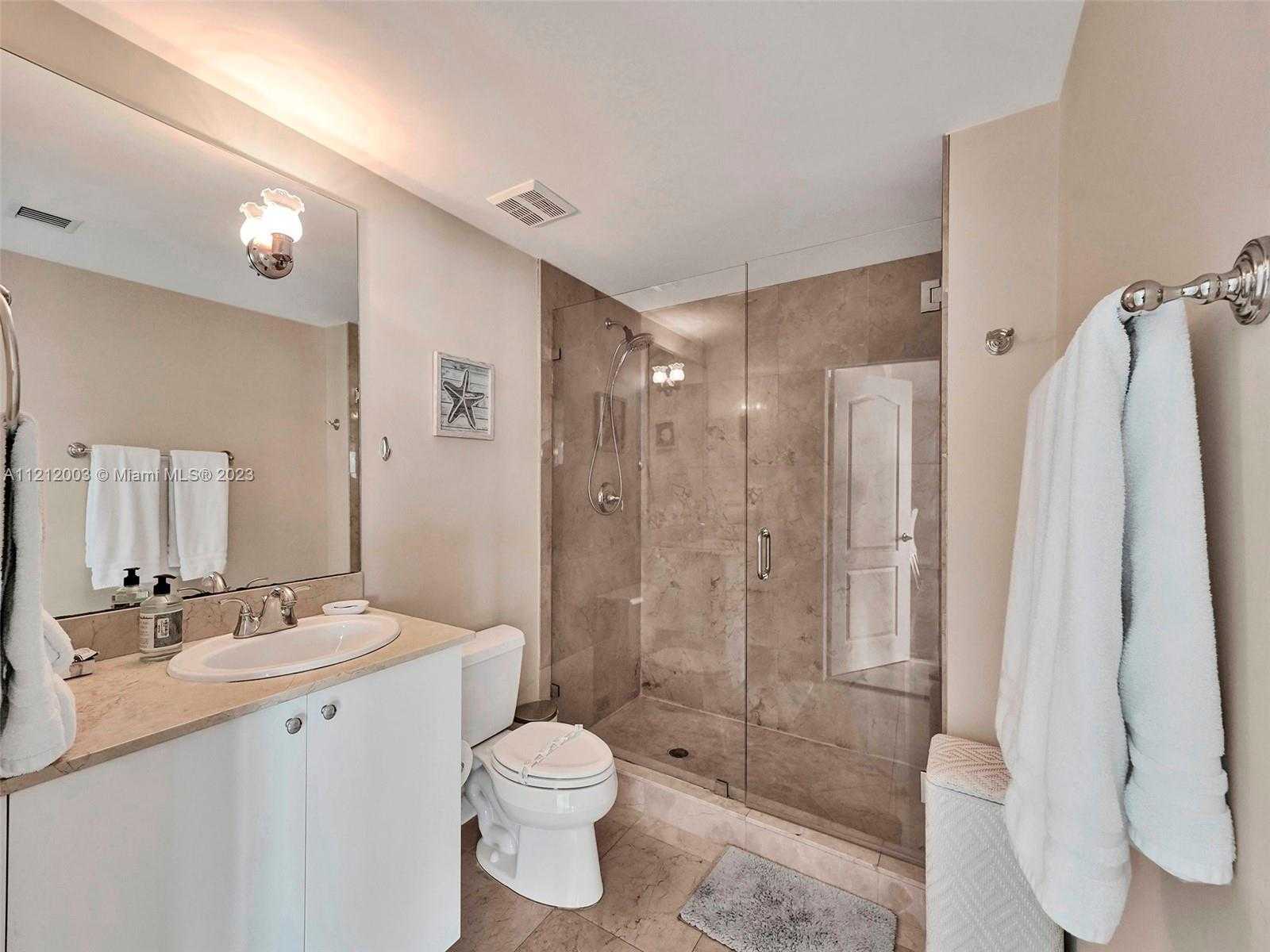 Small Image of 17555 ATLANTIC BLVD #806, Sunny Isles Beach Number 25