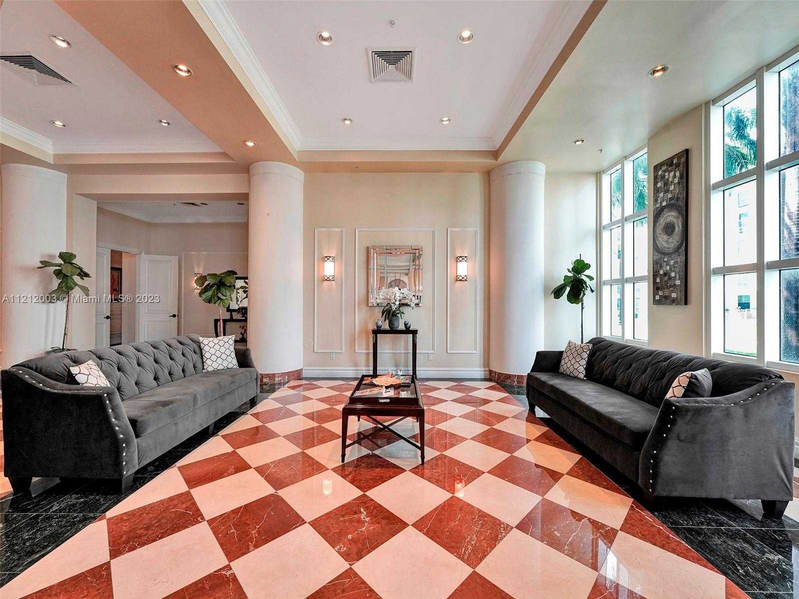 Small Image of 17555 ATLANTIC BLVD #806, Sunny Isles Beach Number 31