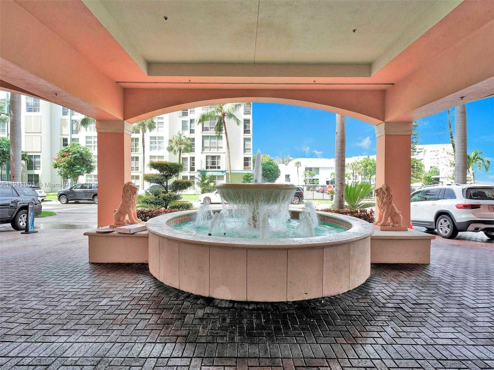 Small Image of 17555 ATLANTIC BLVD #806, Sunny Isles Beach Number 36