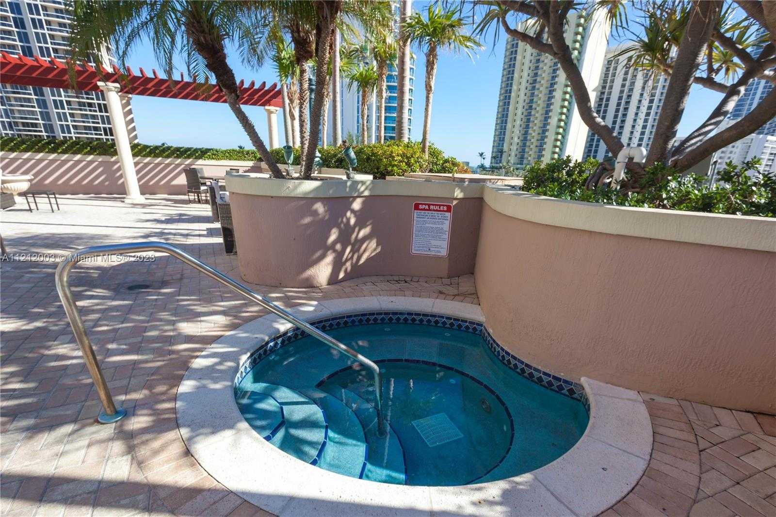 Small Image of 17555 ATLANTIC BLVD #806, Sunny Isles Beach Number 40