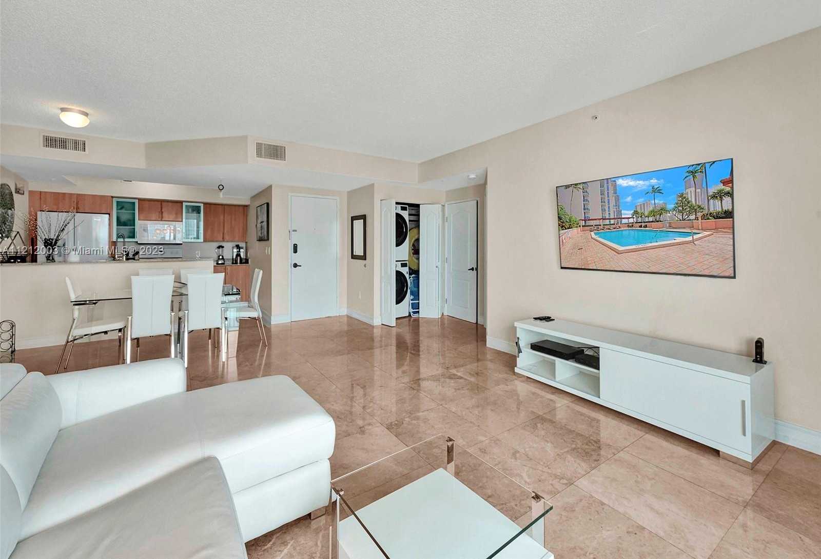 Small Image of 17555 ATLANTIC BLVD #806, Sunny Isles Beach Number 5