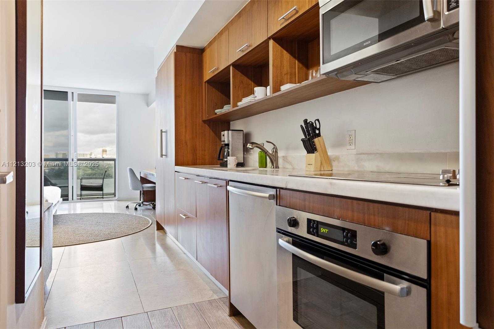 Small Image of 50 BISCAYNE BLVD #605, Miami Number 13
