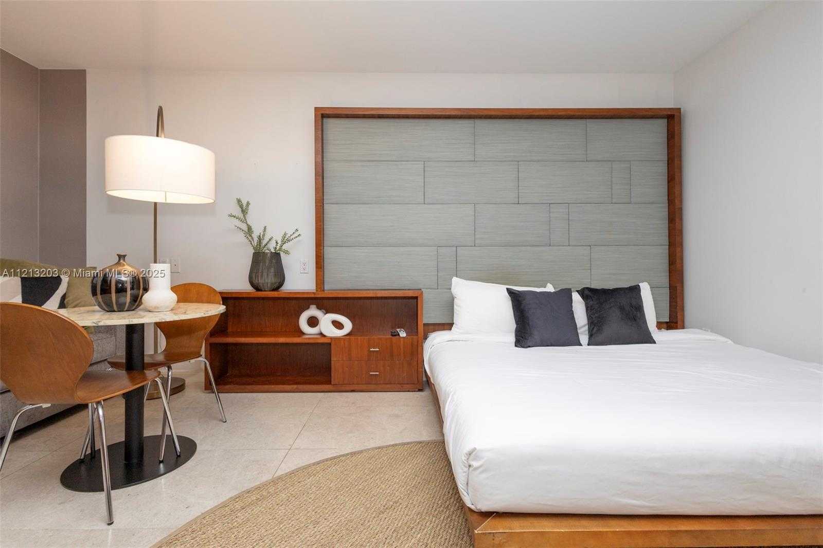 Small Image of 50 BISCAYNE BLVD #605, Miami Number 7