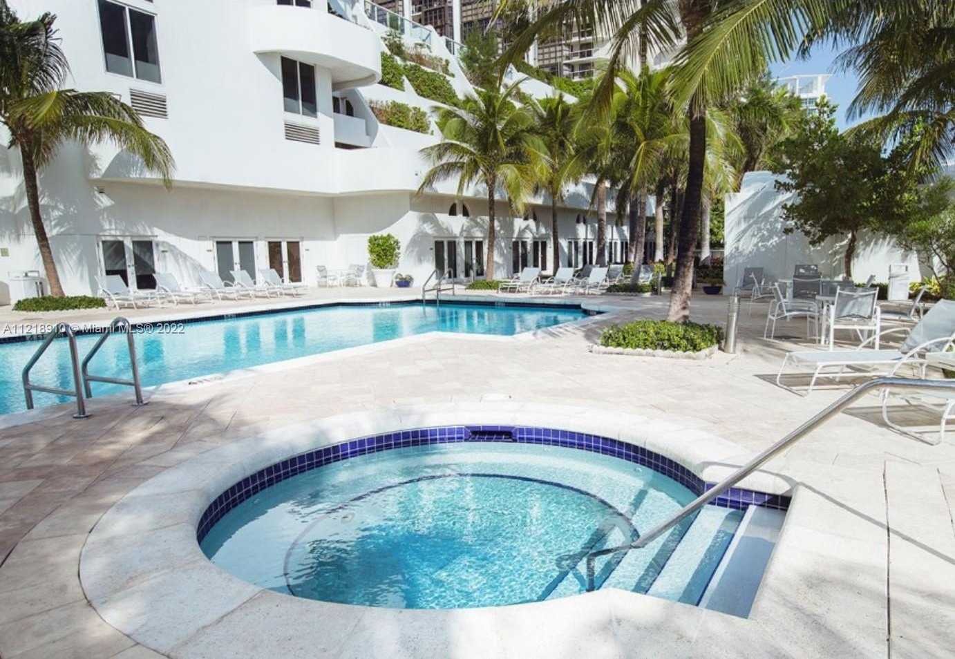Small Image of 6365 COLLINS AVE #3807, Miami Beach Number 40