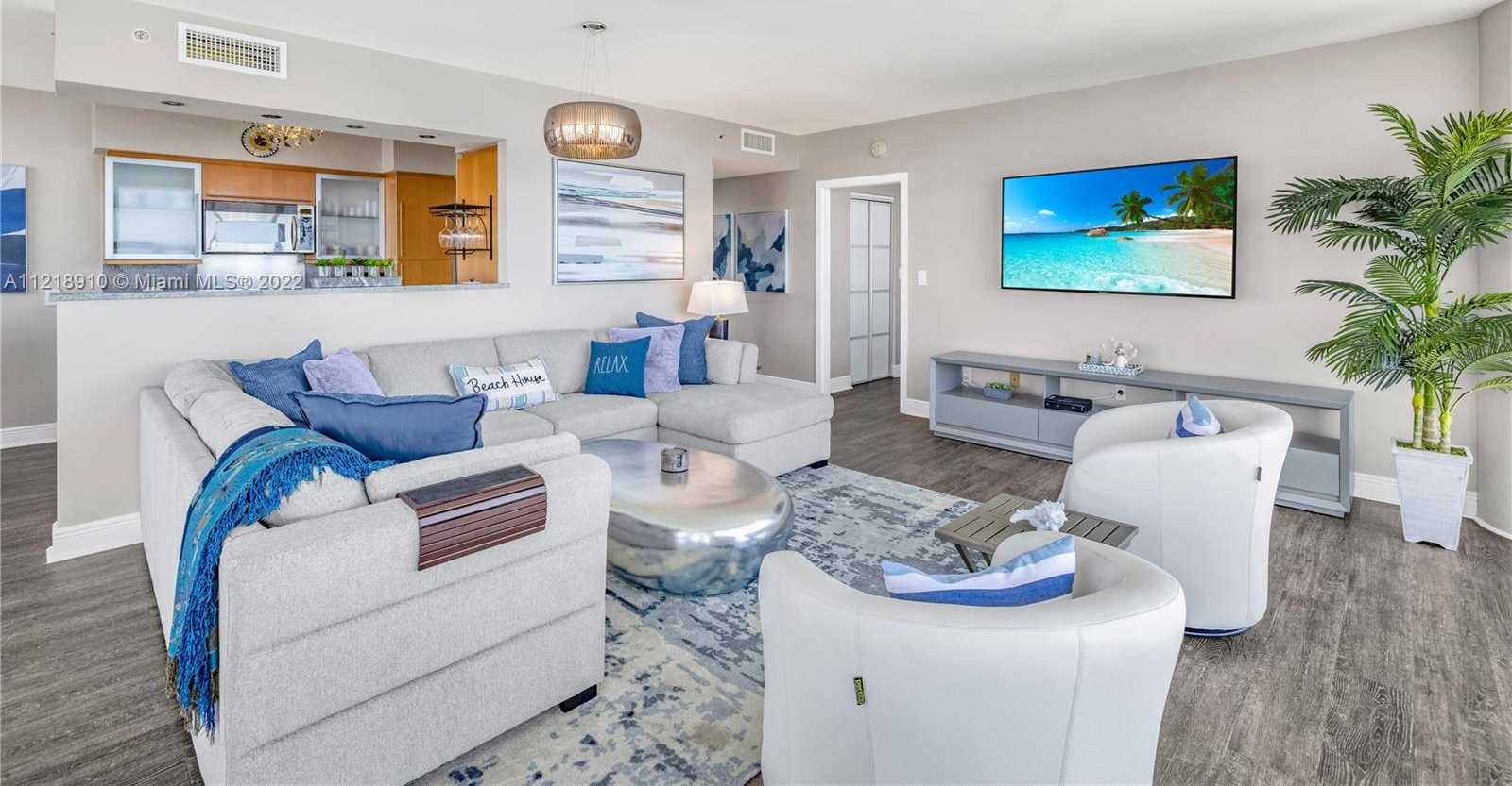 Small Image of 6365 COLLINS AVE #3807, Miami Beach Number 5