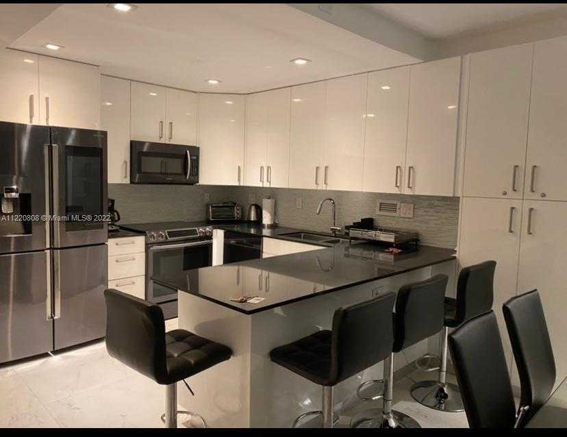 Small Image of 2301 COLLINS AVE #1503, Miami Beach Number 2