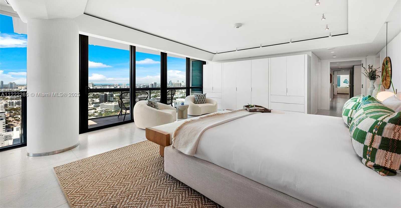 Small Image of 101 #3601, Miami Beach Number 8