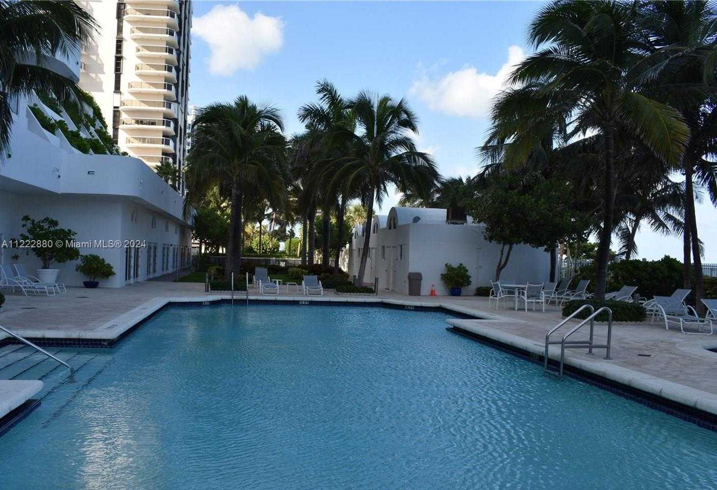 Small Image of 6365 COLLINS AVE #2310, Miami Beach Number 8