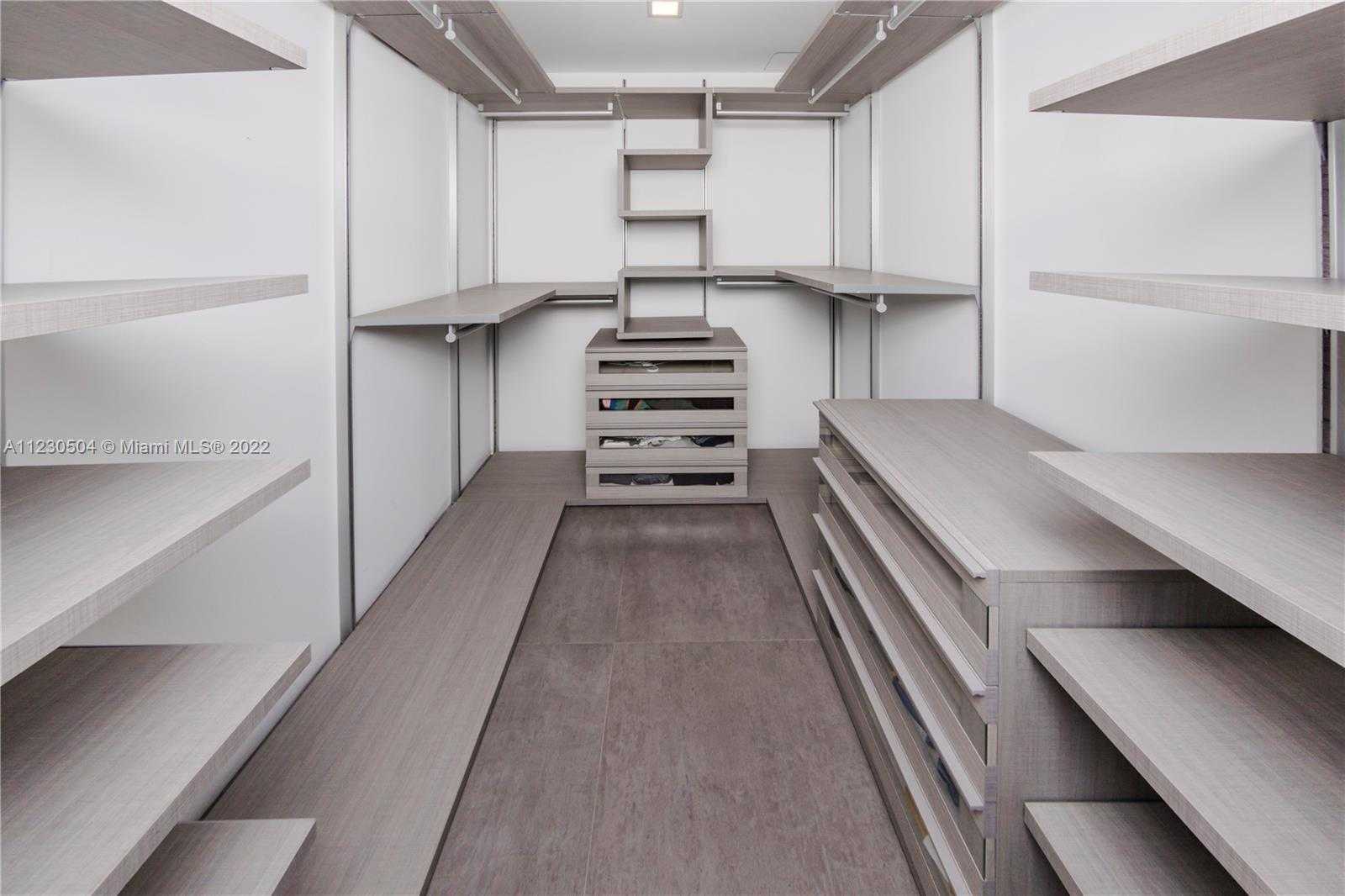 Small Image of 350 OCEAN DR #604N, Key Biscayne Number 15