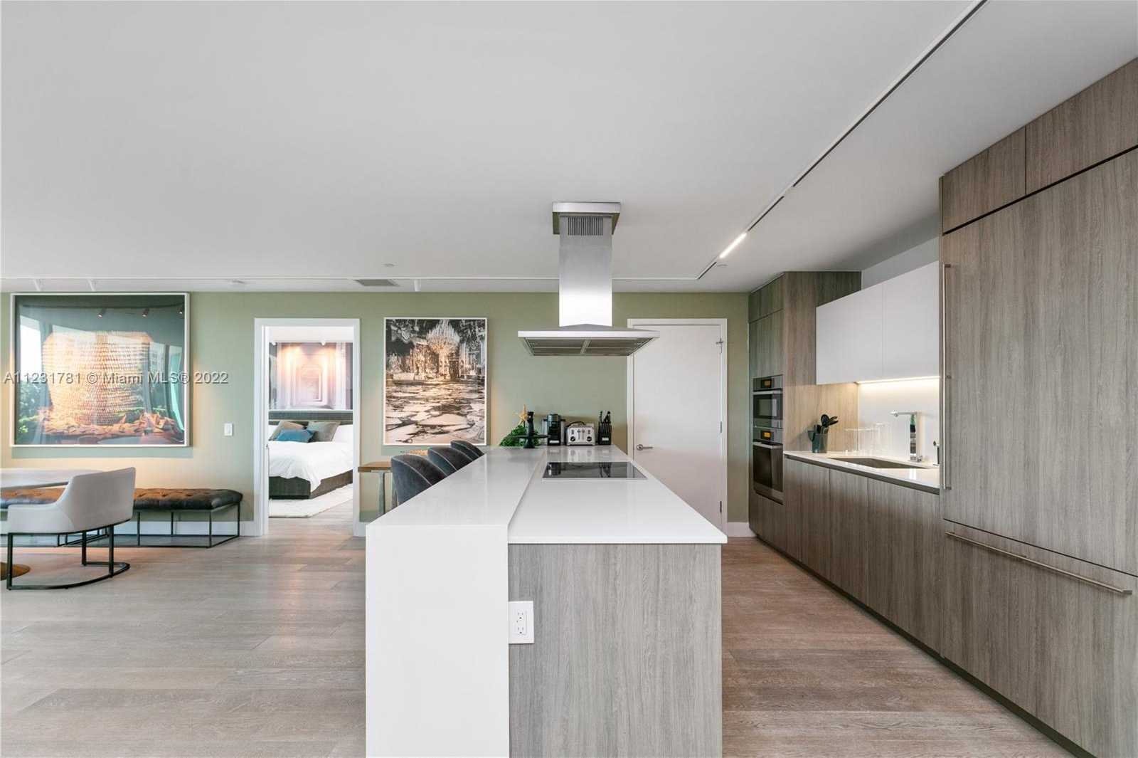 Small Image of 360 OCEAN DR #305S, Key Biscayne Number 20