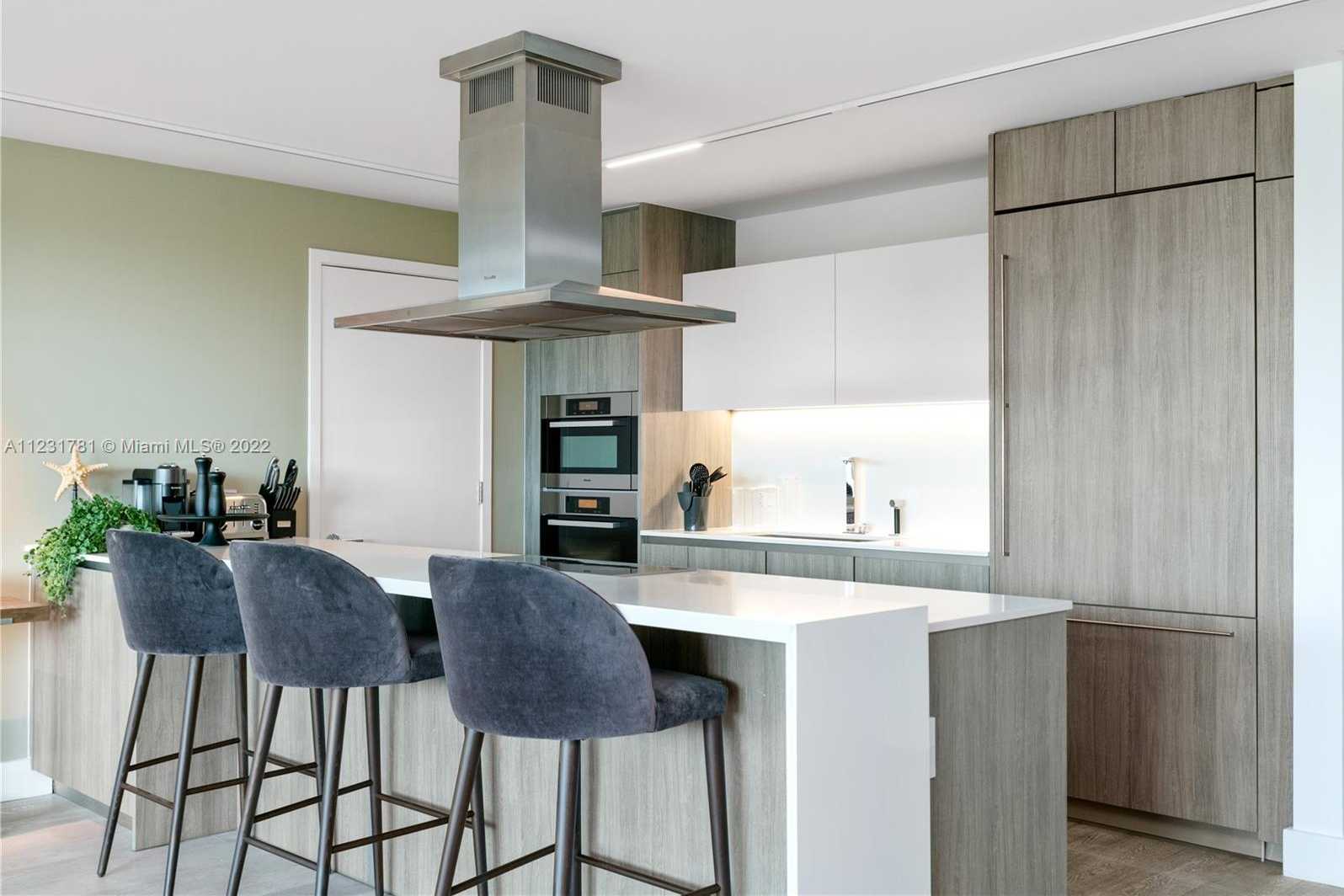 Small Image of 360 OCEAN DR #305S, Key Biscayne Number 6