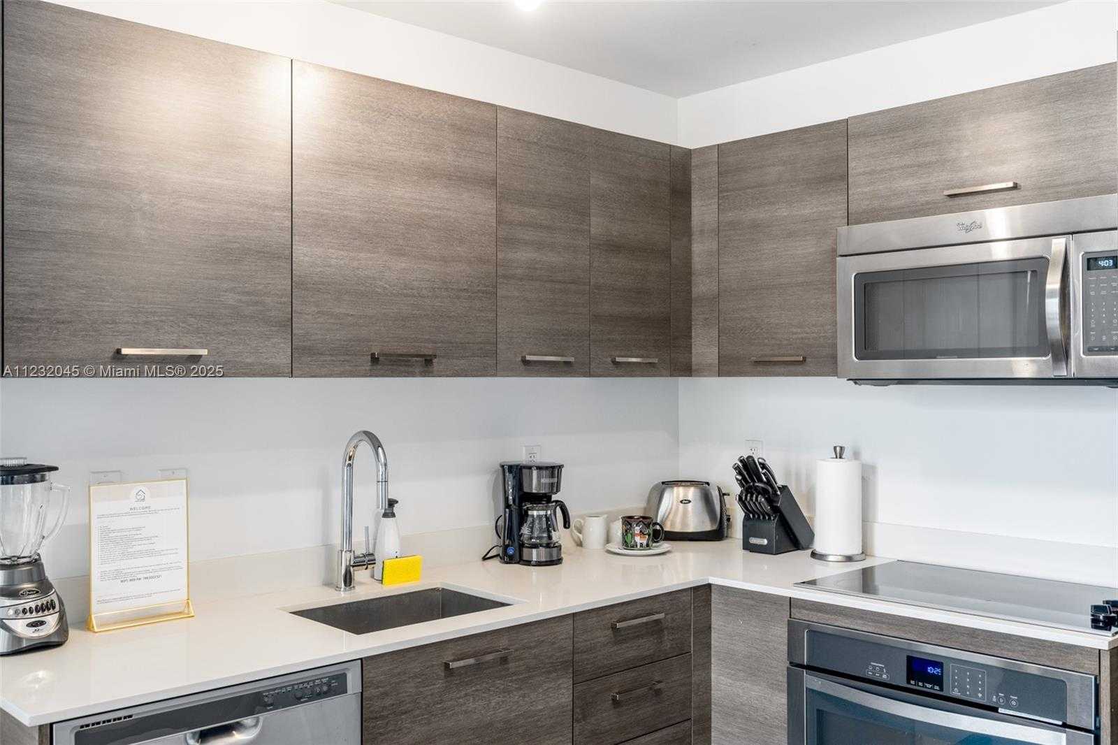 Small Image of 151 SOUTH EAST 1ST ST #809, Miami Number 16