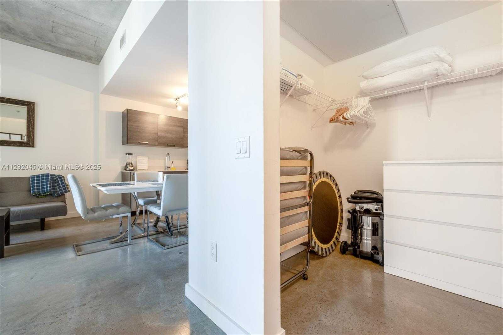 Small Image of 151 SOUTH EAST 1ST ST #809, Miami Number 35