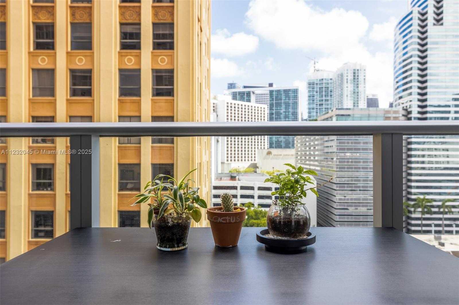 Small Image of 151 SOUTH EAST 1ST ST #809, Miami Number 6