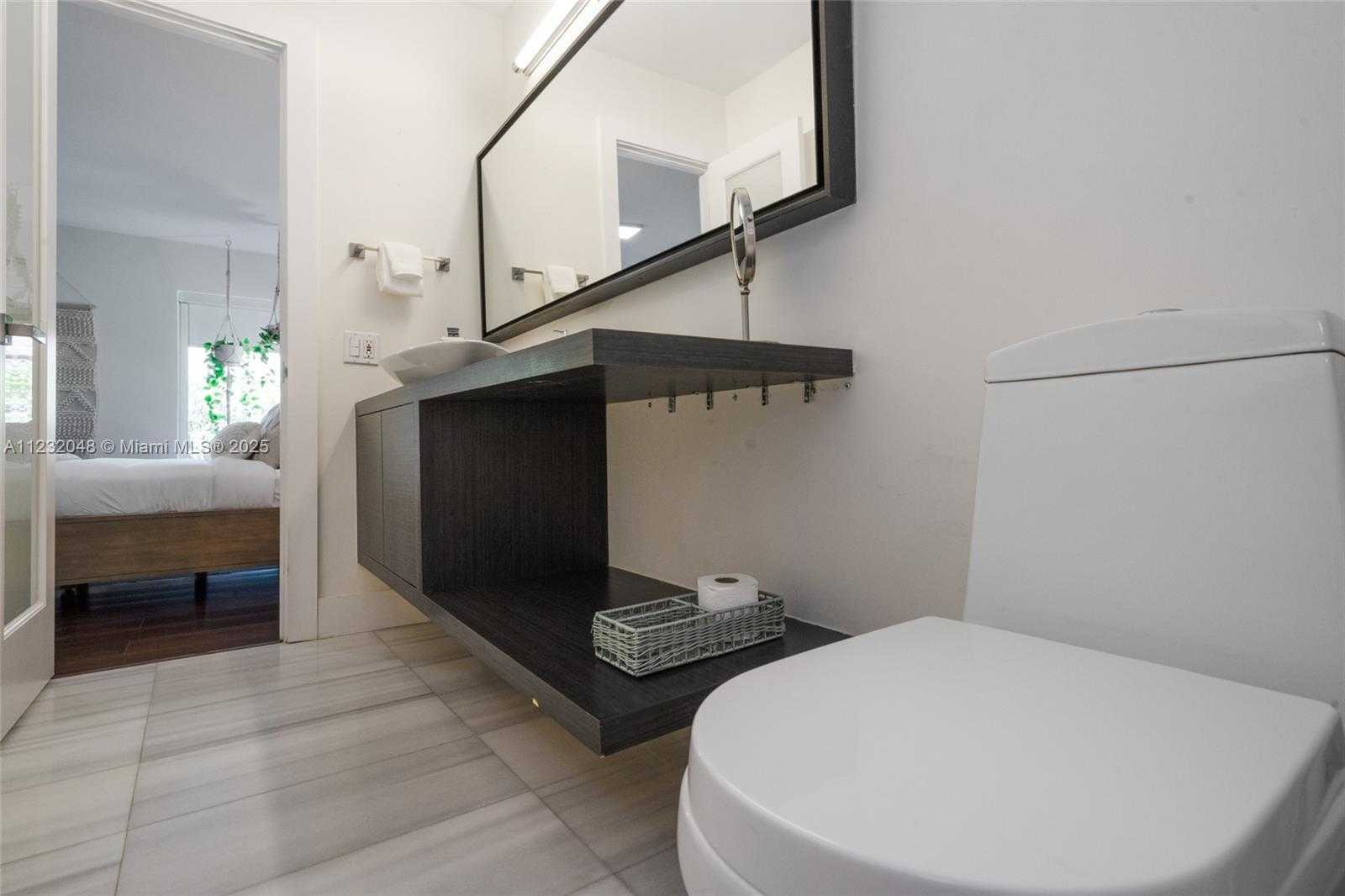 Small Image of 7544 SOUTH WEST 78TH TER, Miami Number 33