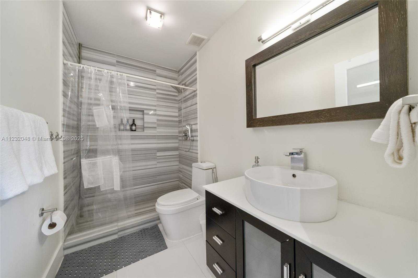 Small Image of 7544 SOUTH WEST 78TH TER, Miami Number 40