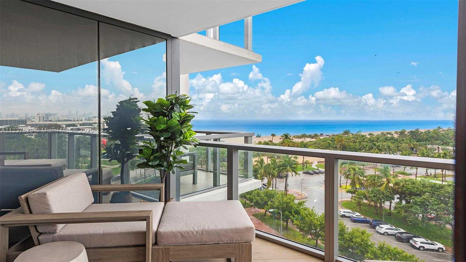 Small Image of 2201 COLLINS AVE #804, Miami Beach Number 7