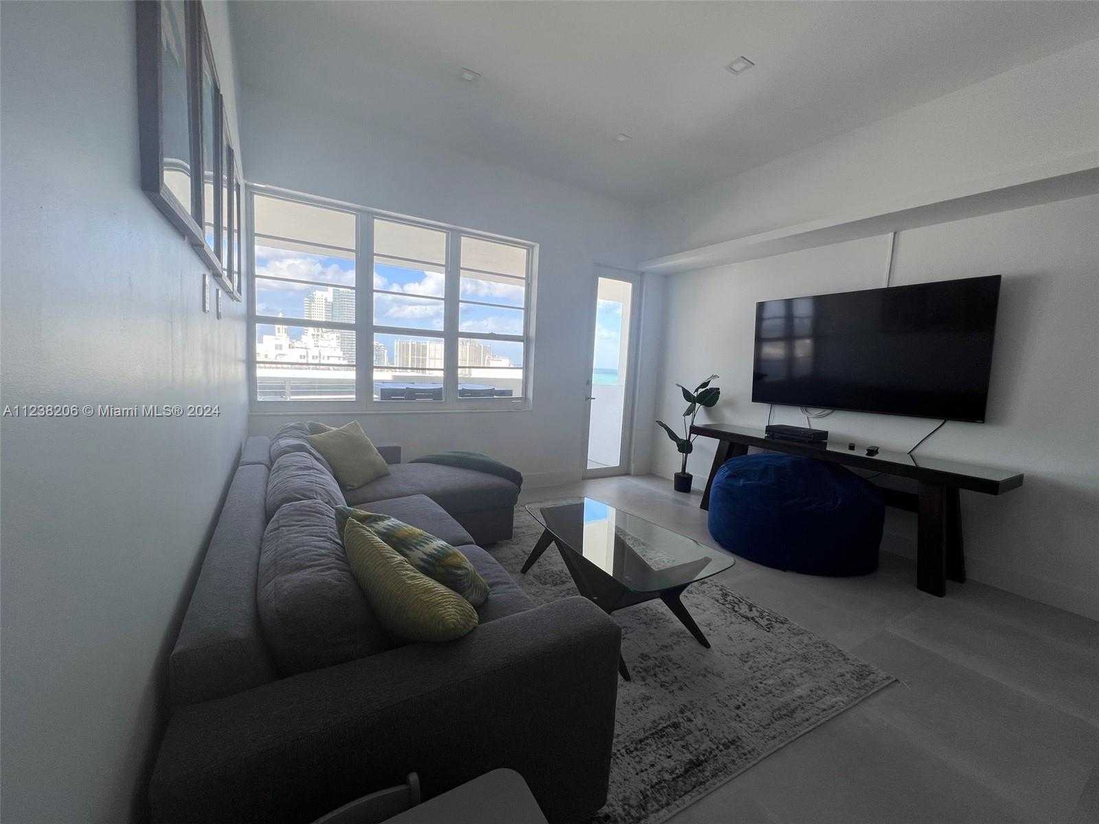 Small Image of 100 LINCOLN RD #1608, Miami Beach Number 6