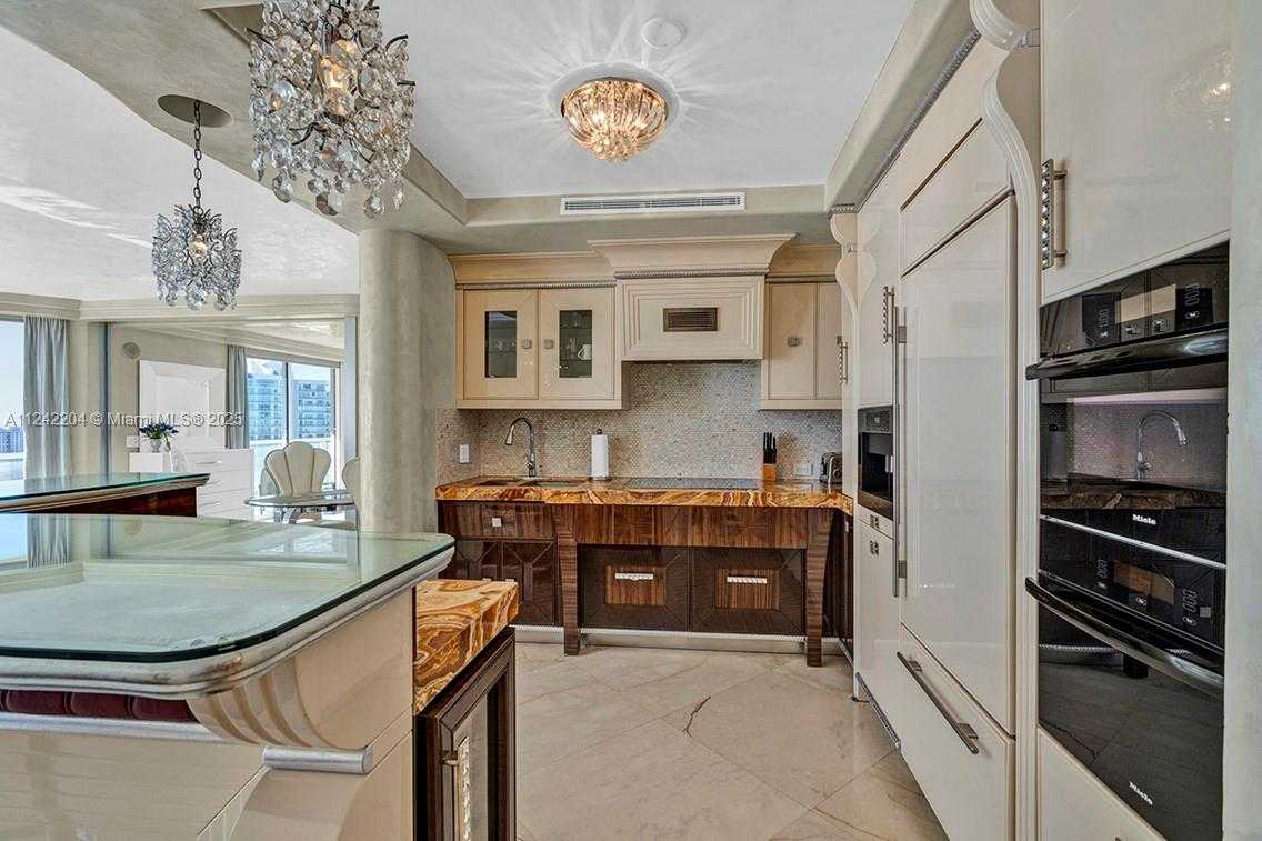 Small Image of 16699 COLLINS AVE #2508, Sunny Isles Beach Number 6