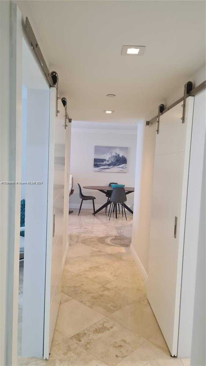 Small Image of 6917 COLLINS AVE #809, Miami Beach Number 26
