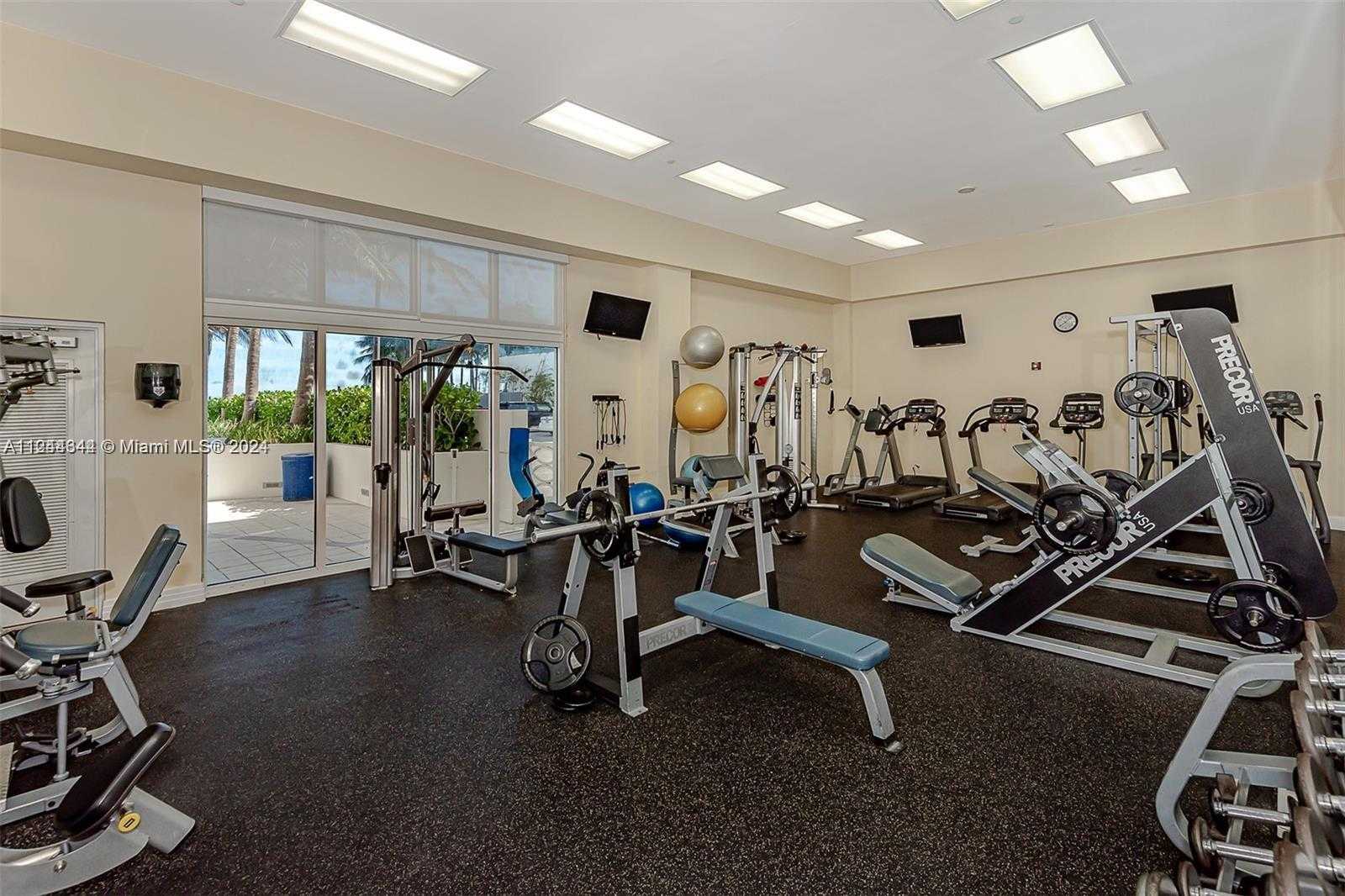 Small Image of 6917 COLLINS AVE #809, Miami Beach Number 41