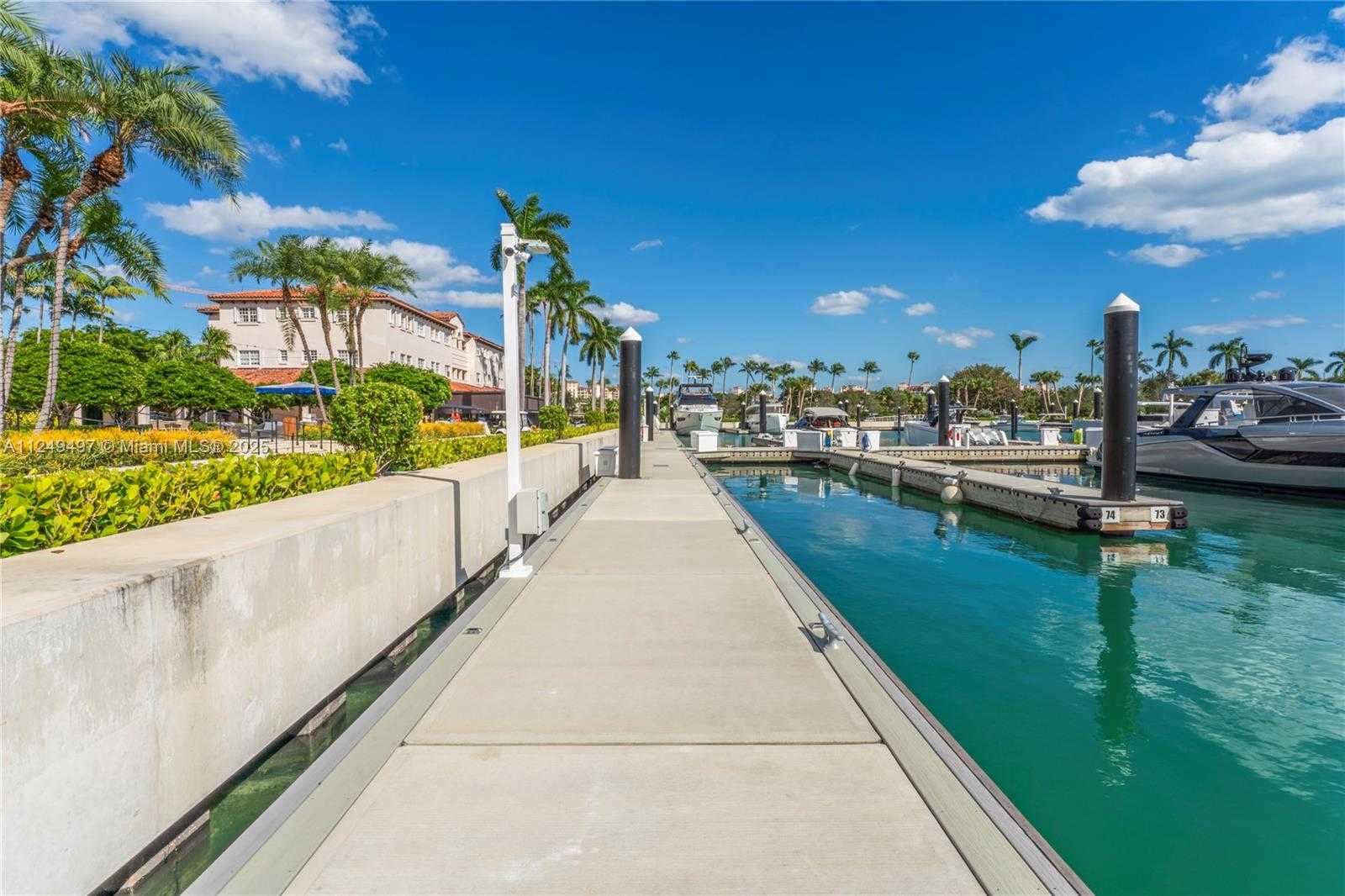 Small Image of 41217 FISHER ISLAND DR #41217, Miami Beach Number 18
