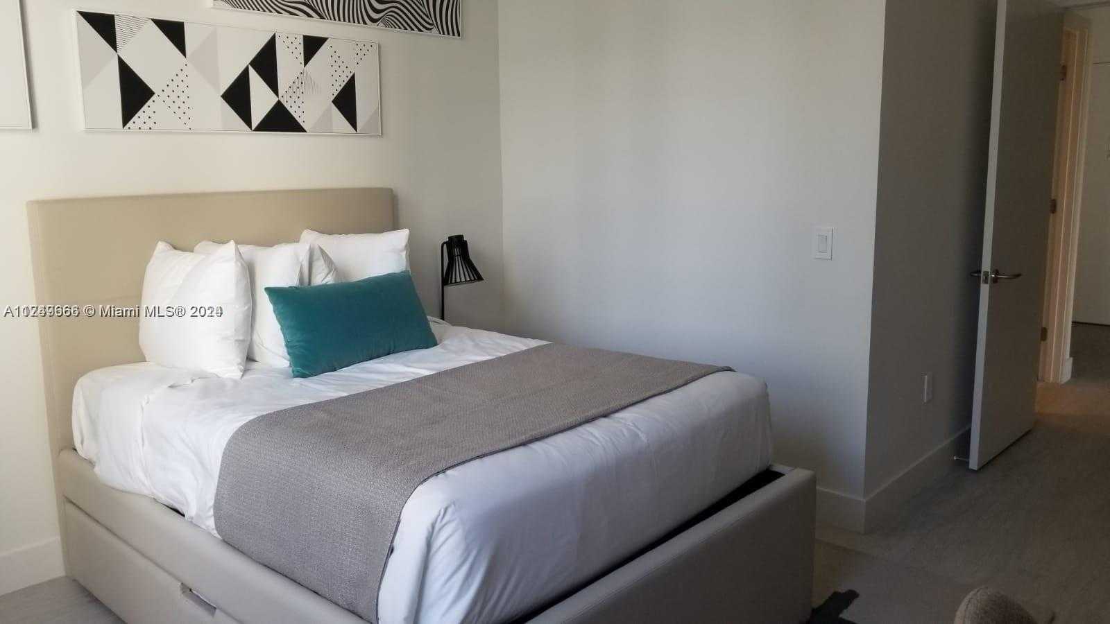 Small Image of 4010 SOUTH OCEAN DR #R301, Hollywood Number 6