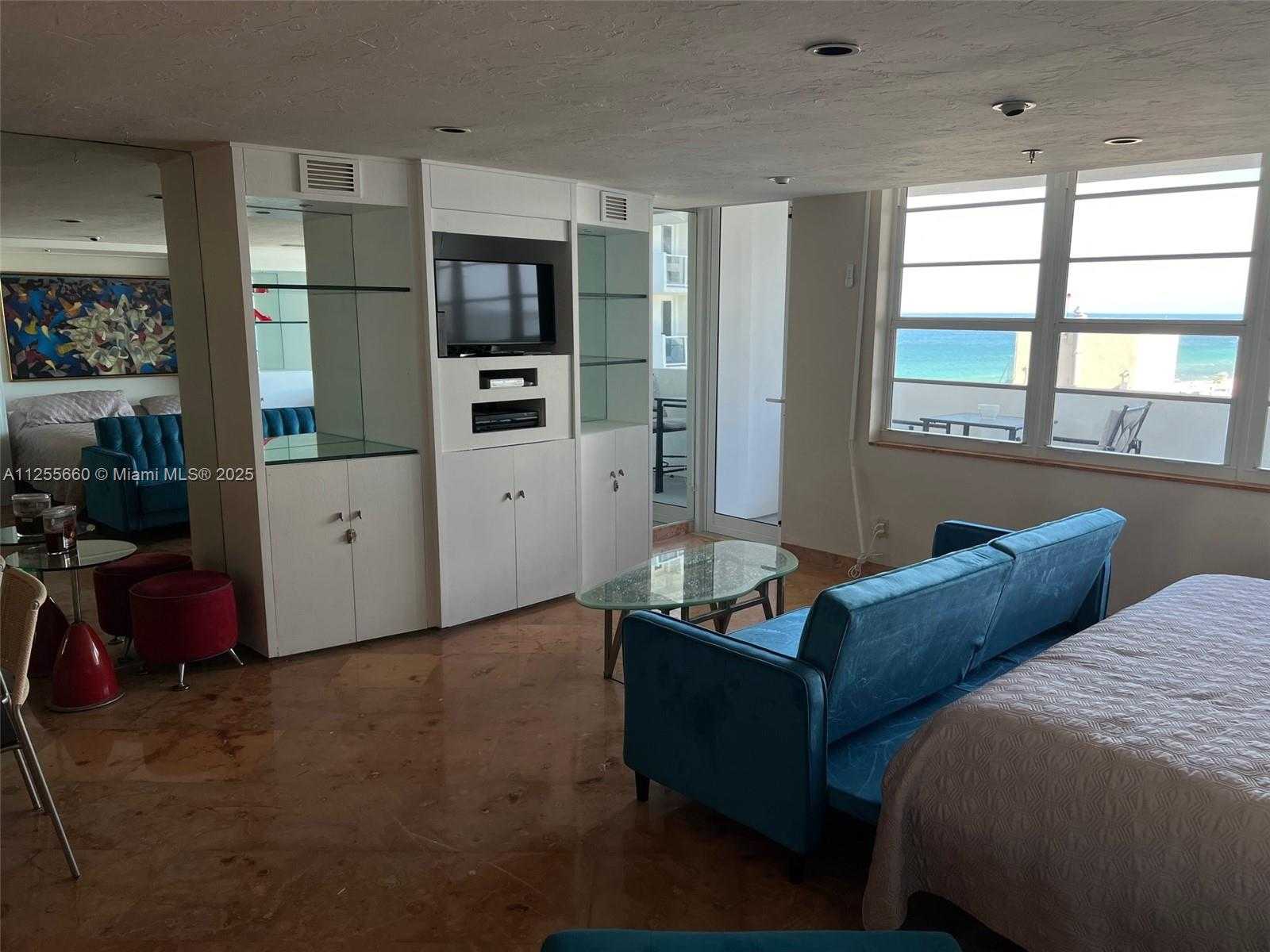 Small Image of 100 LINCOLN RD #1228, Miami Beach Number 10