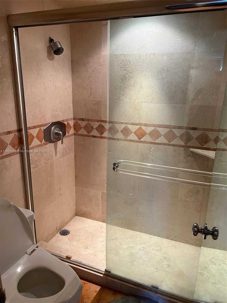 Small Image of 100 LINCOLN RD #1228, Miami Beach Number 27