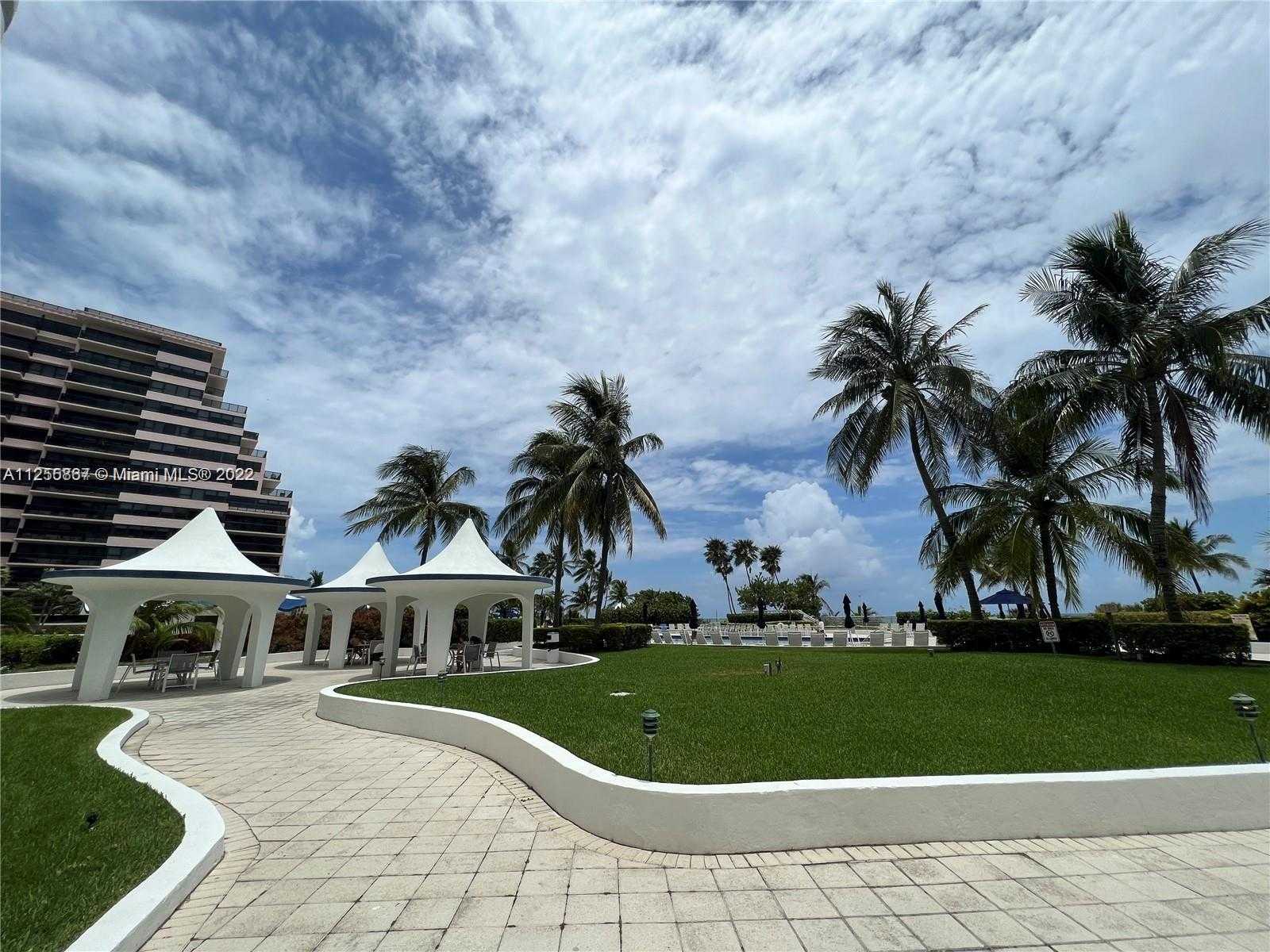 Small Image of 5161 COLLINS AVE #1711, Miami Beach Number 26