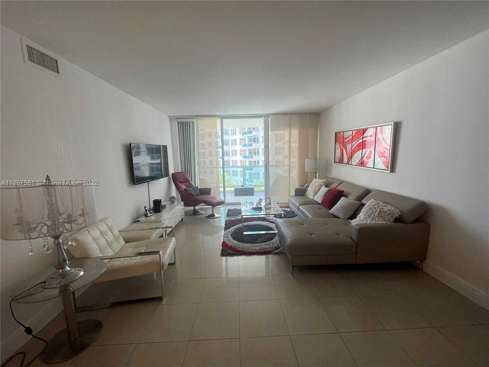 Small Image of 5151 COLLINS AVE #725, Miami Beach Number 3