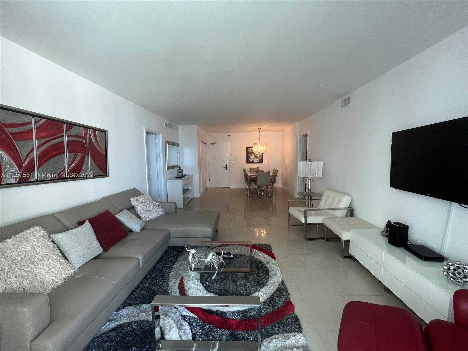 Small Image of 5151 COLLINS AVE #725, Miami Beach Number 4