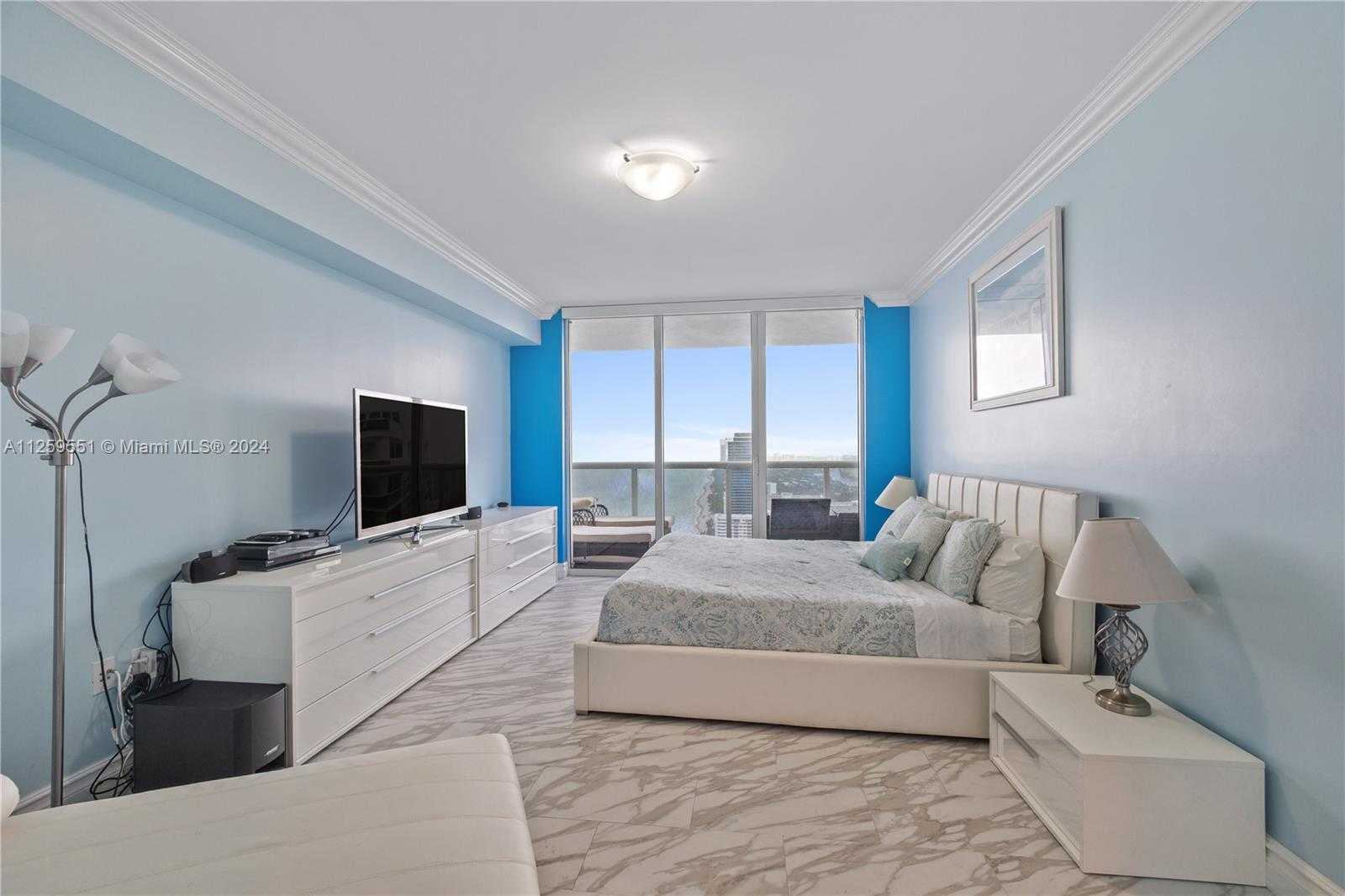 Small Image of 1830 SOUTH OCEAN DR #4403, Hallandale Beach Number 11