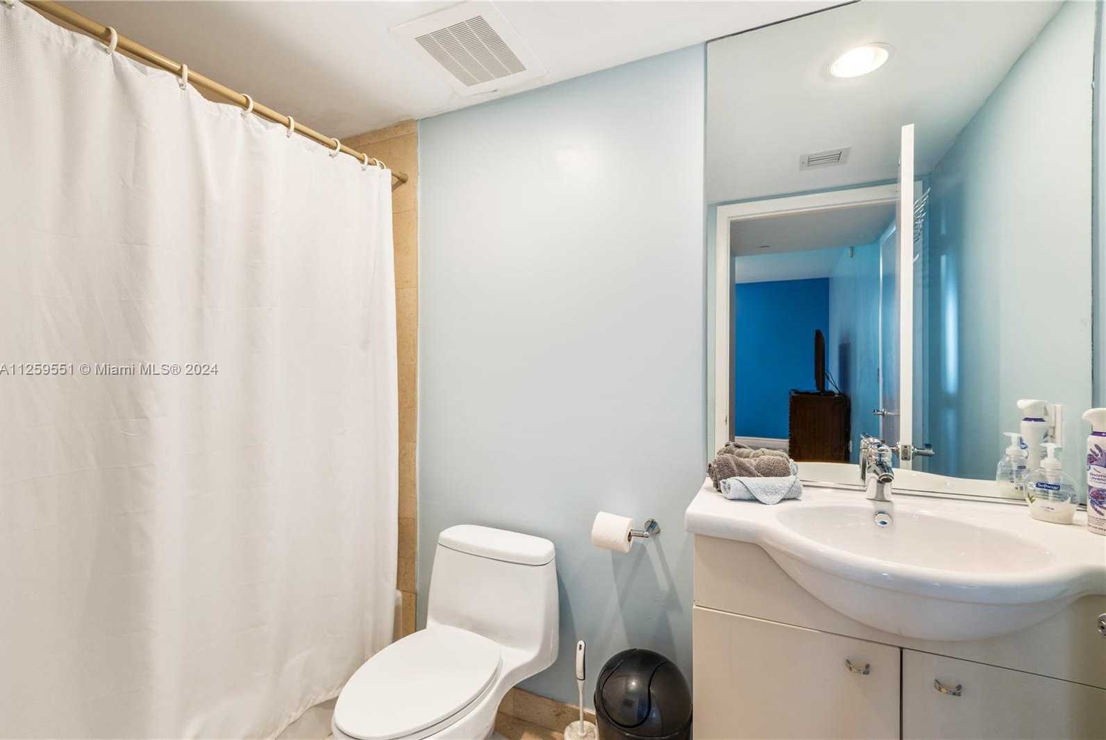 Small Image of 1830 SOUTH OCEAN DR #4403, Hallandale Beach Number 24