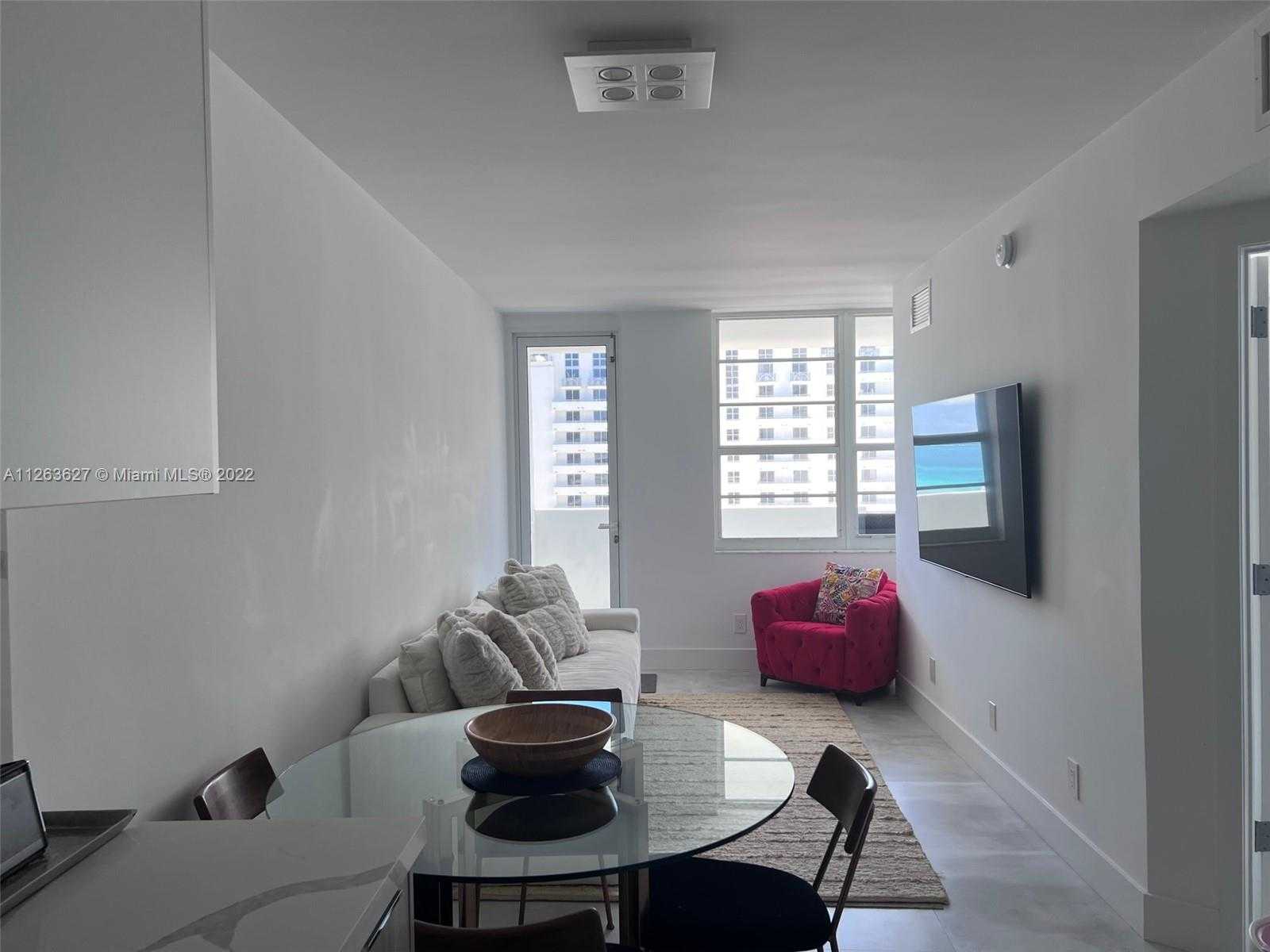 Small Image of 100 LINCOLN RD #1428, Miami Beach Number 2