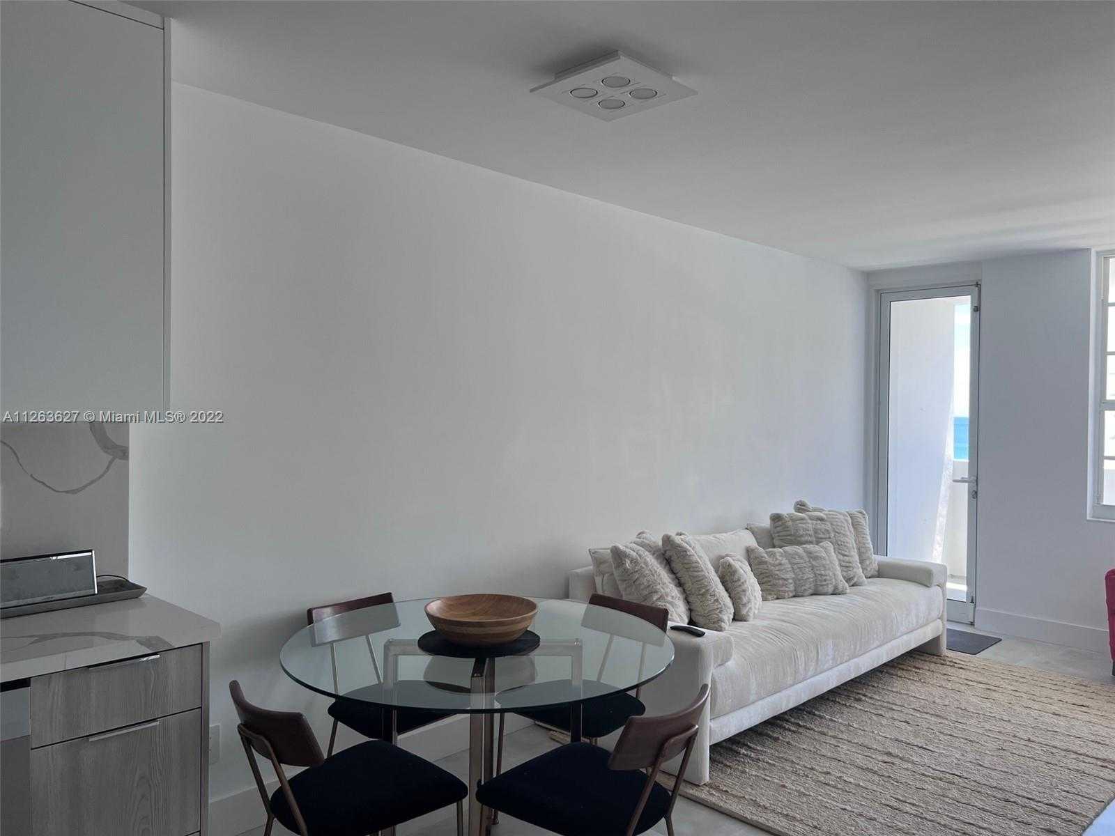 Small Image of 100 LINCOLN RD #1428, Miami Beach Number 3