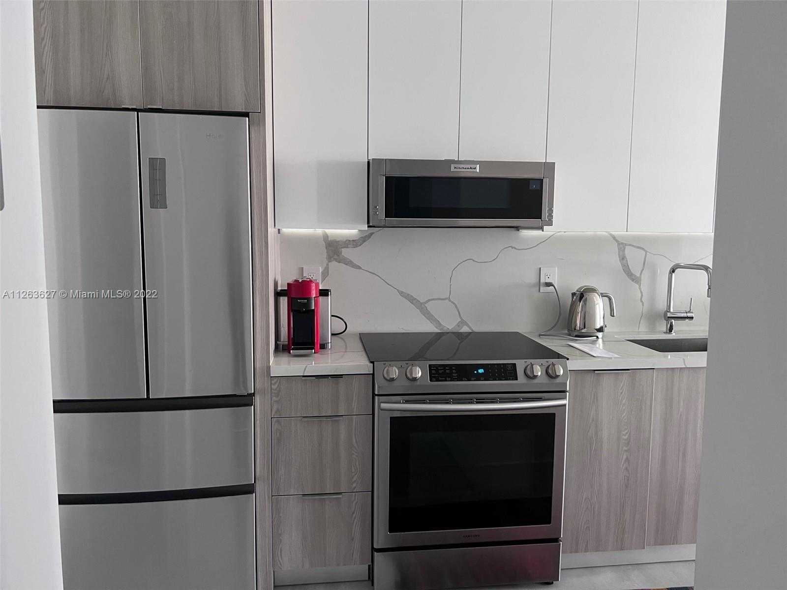 Small Image of 100 LINCOLN RD #1428, Miami Beach Number 8