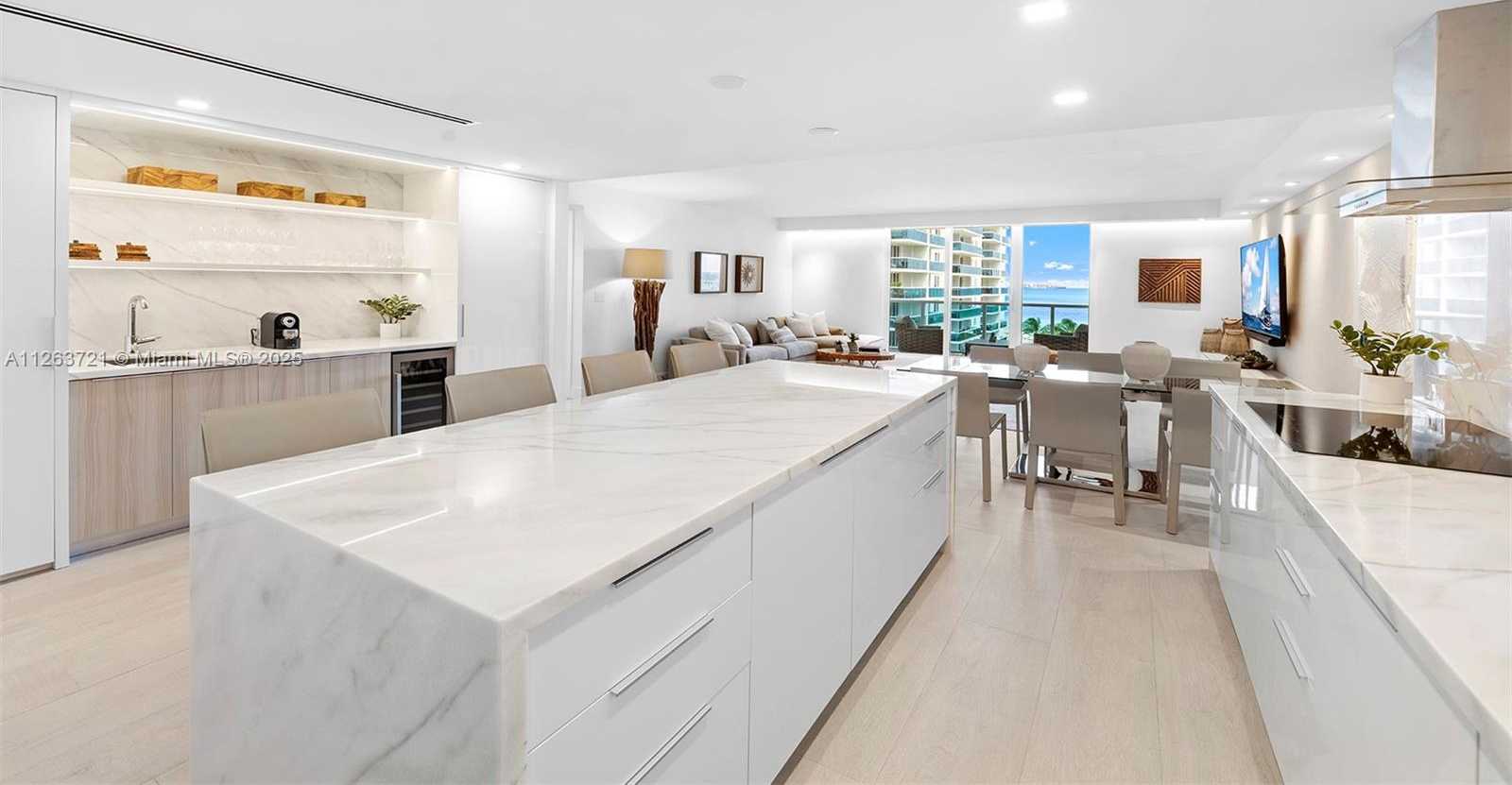 Small Image of 2301 COLLINS AVE #641, Miami Beach Number 13
