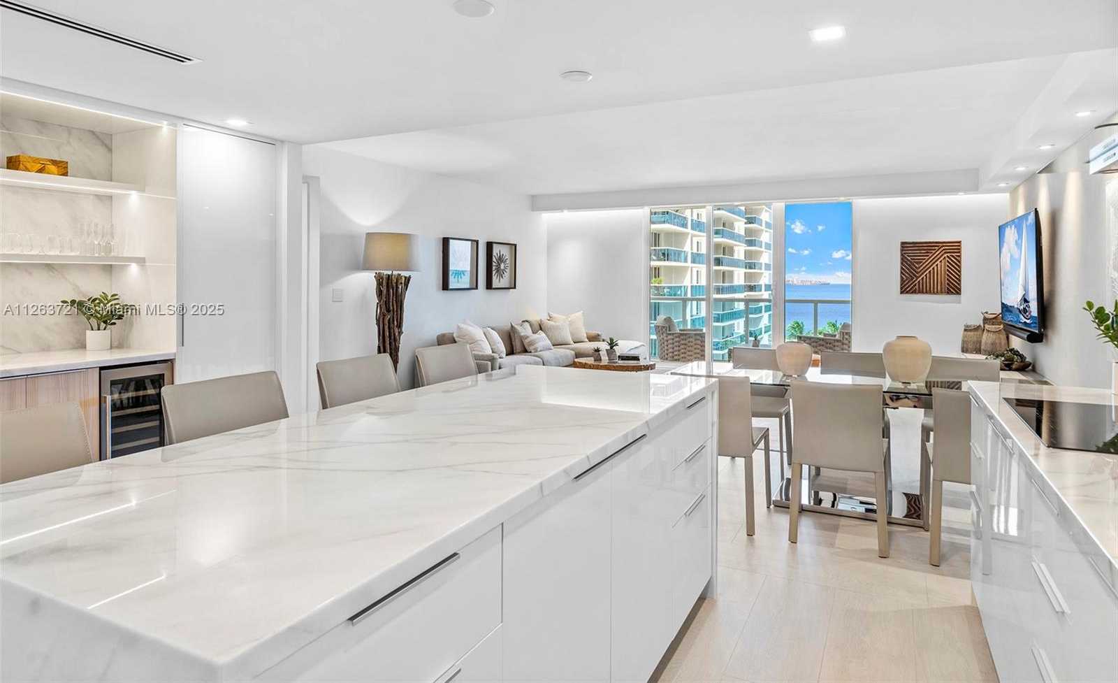 Small Image of 2301 COLLINS AVE #641, Miami Beach Number 14