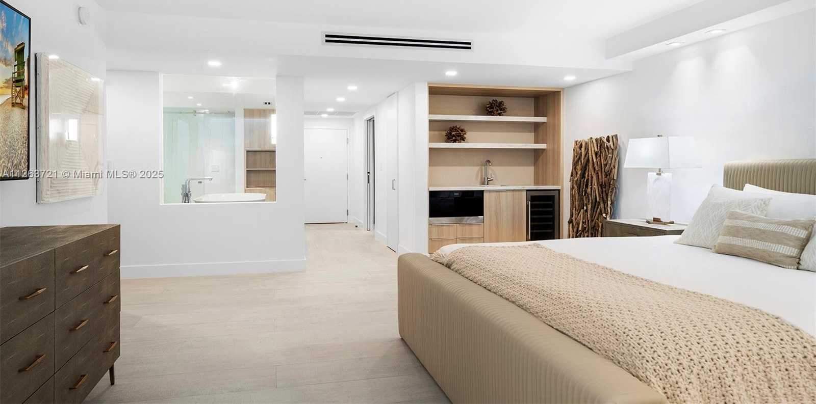 Small Image of 2301 COLLINS AVE #641, Miami Beach Number 28