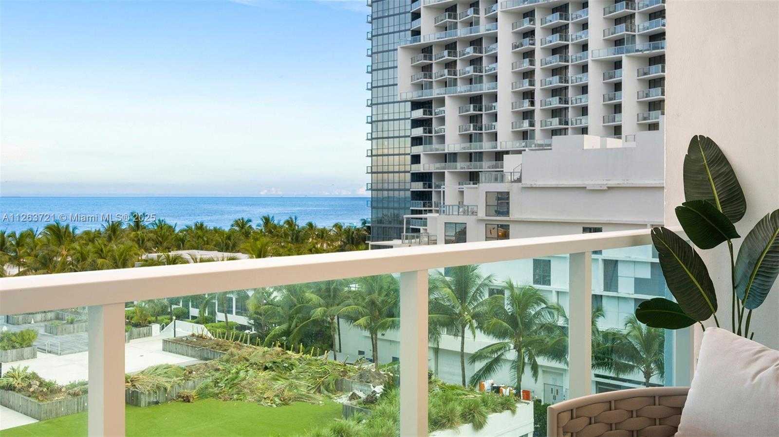 Small Image of 2301 COLLINS AVE #641, Miami Beach Number 31